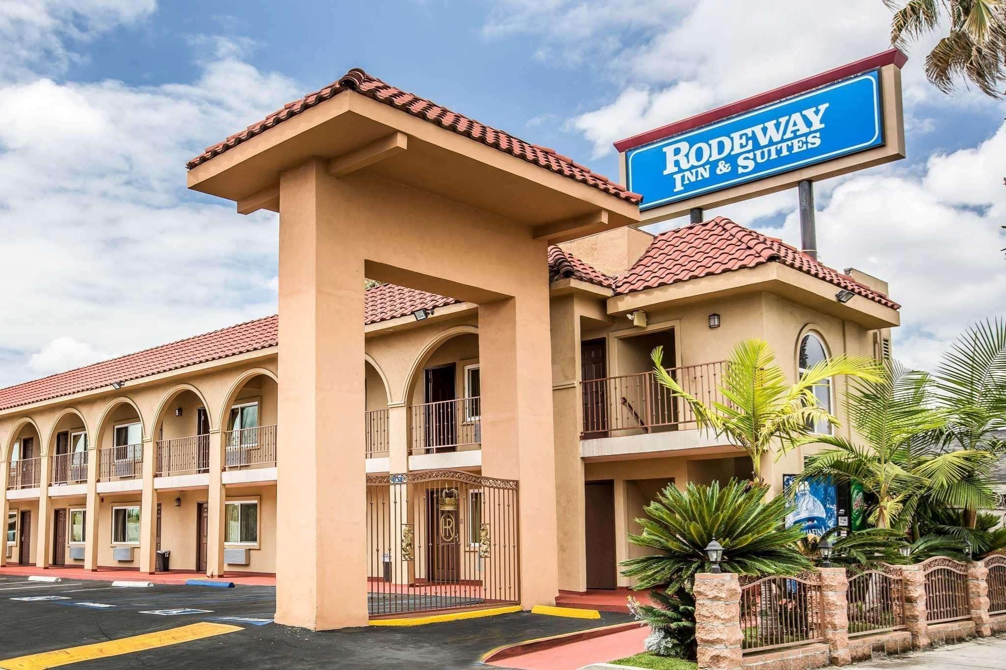Rodeway Inn & Suites Bellflower Exterior foto